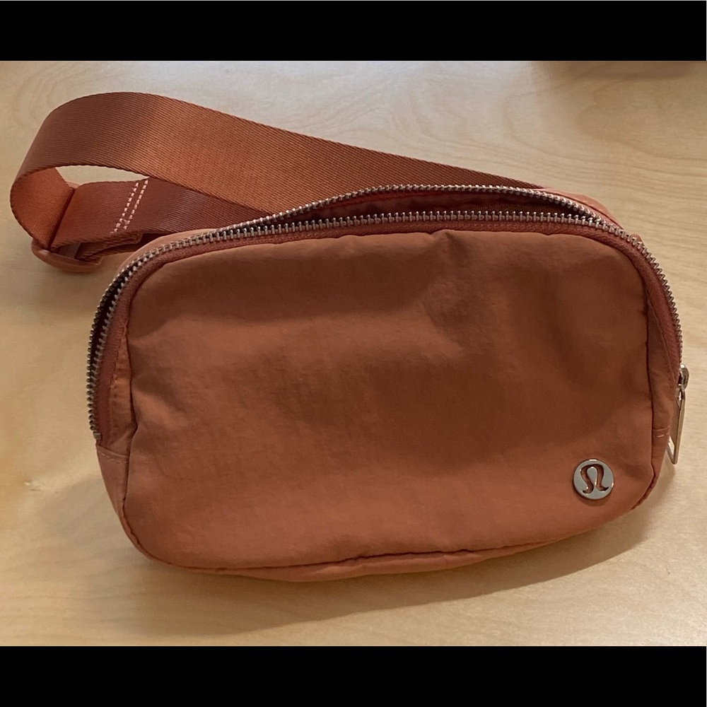 Everywhere Belt Bag - Pink Savannah